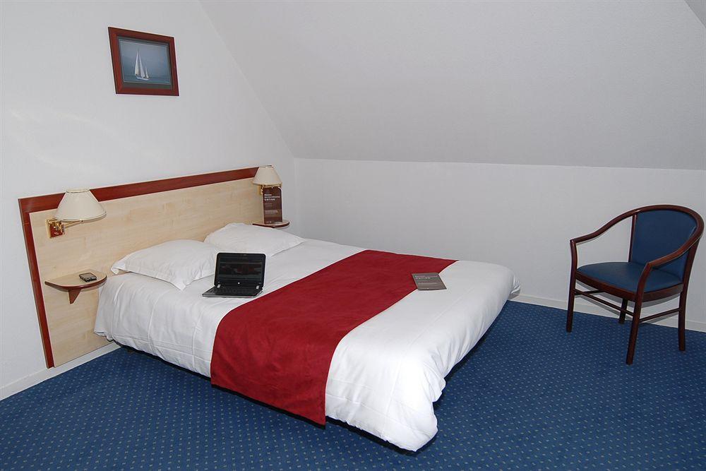 Cerise Lannion Aparthotel ภายนอก รูปภาพ