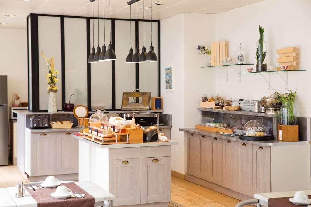 Cerise Lannion Aparthotel ร้านอาหาร รูปภาพ