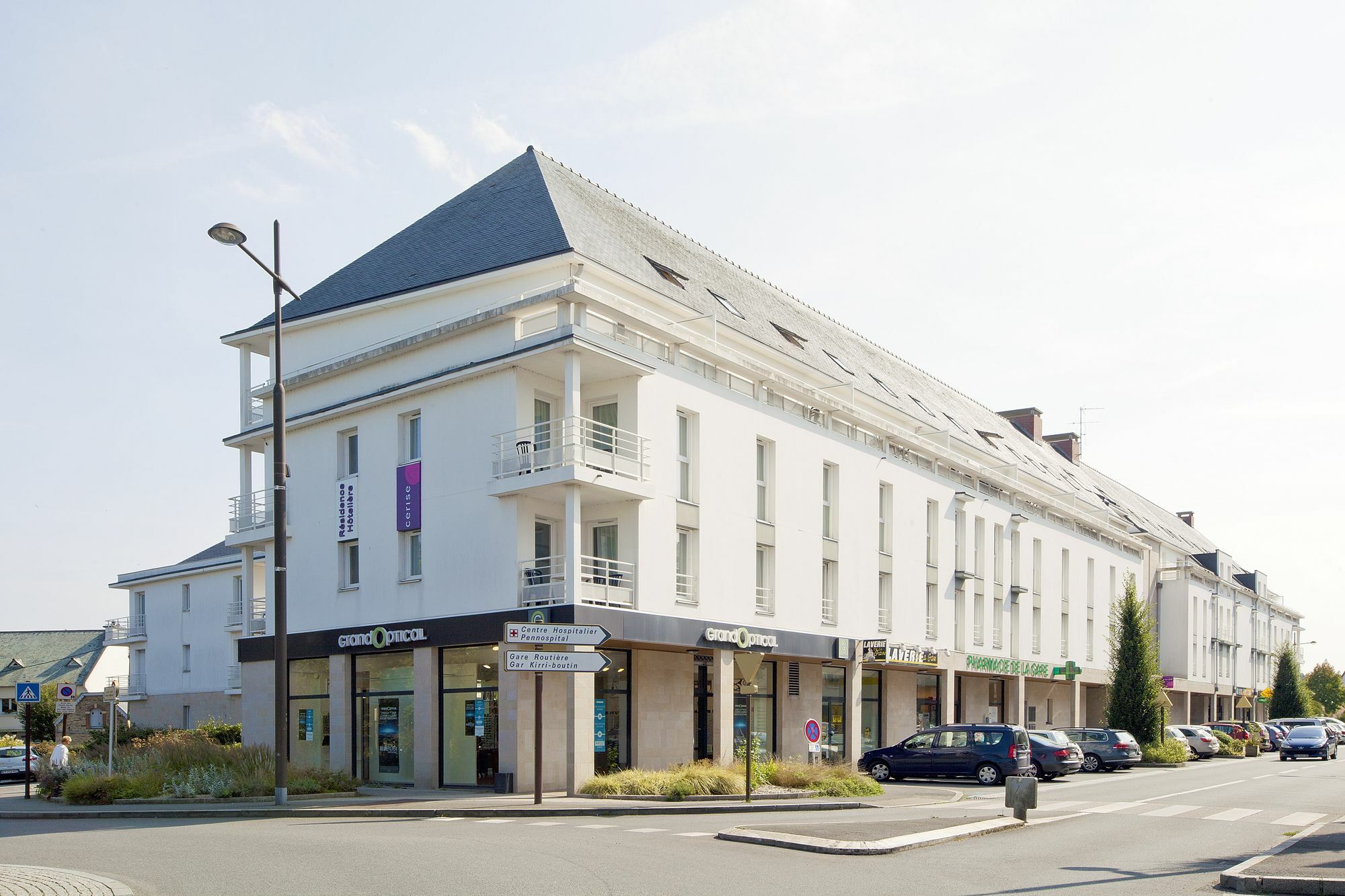 Cerise Lannion Aparthotel ภายนอก รูปภาพ